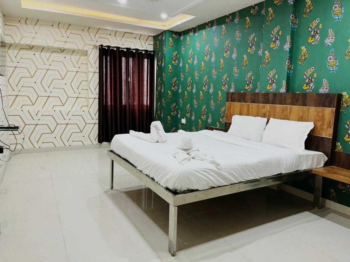 Oyo 88521 Hotel Swagstay Indore Eksteriør bilde