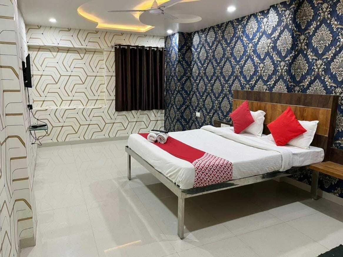 Oyo 88521 Hotel Swagstay Indore Eksteriør bilde